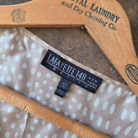 Lafayette 148 Silk Wrap Top Size 12P Petite Polka Dot Side Tie Beige White - Picture 6 of 8